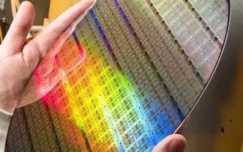 硅基世界的隐形引擎：半导体如何重塑现代文明