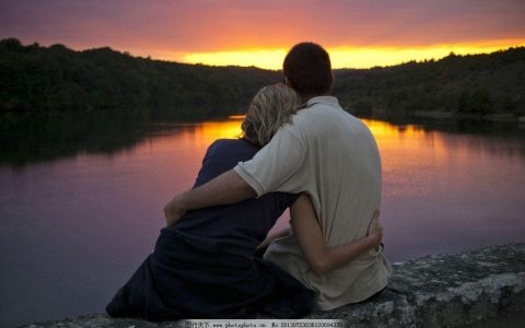 夕阳下的日常：那些关于养老的细碎温暖