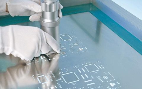 SMT 贴片加工：电子制造领域的核心技术解析