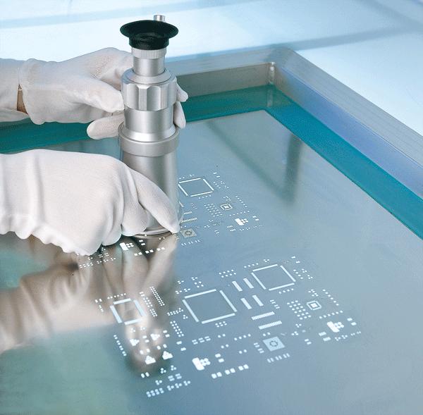 SMT 贴片加工：电子制造领域的核心技术解析