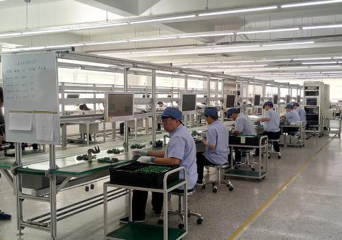方寸电路板上的匠心温度：走进 PCBA 加工厂的日夜