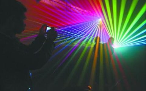 那些藏在生活里的 “光魔法”—— 激光的小秘密