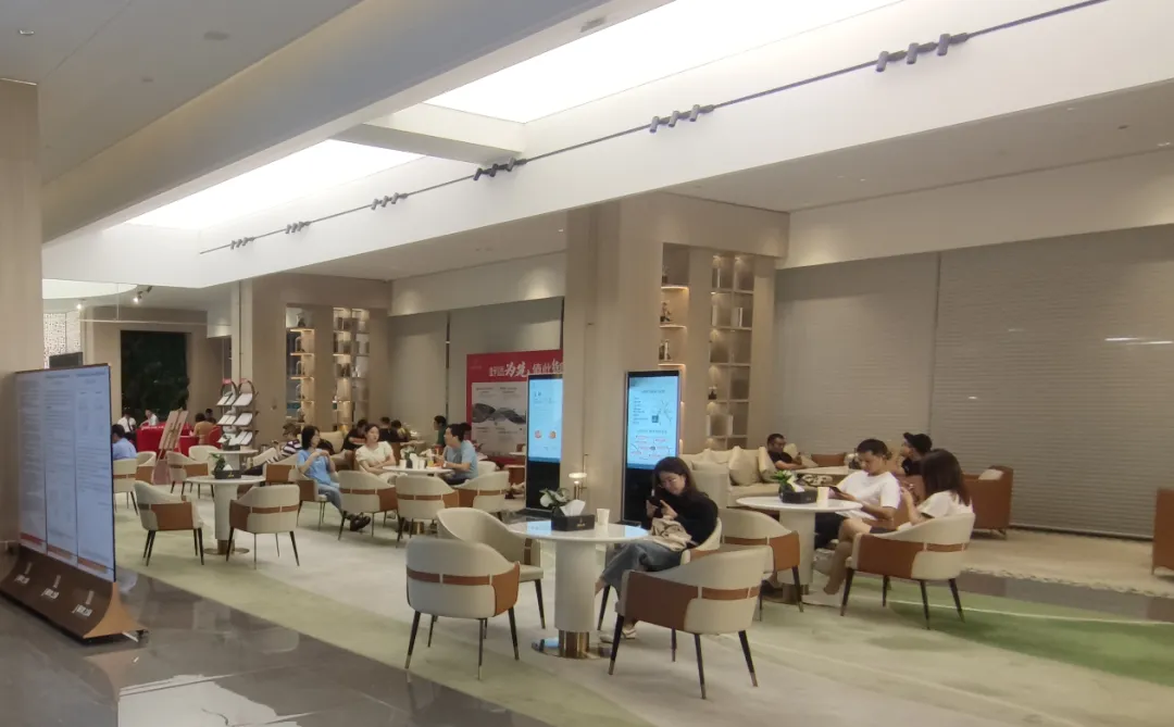 TheChineseZodiac：AnOverviewoftheTwelveAnimalSigns(生肖表十二顺序英语)