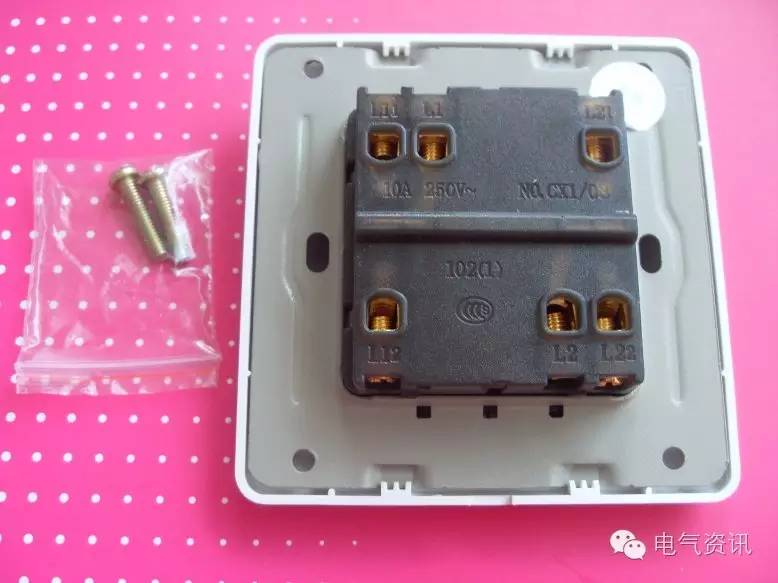 朋友圈不见了怎么回事