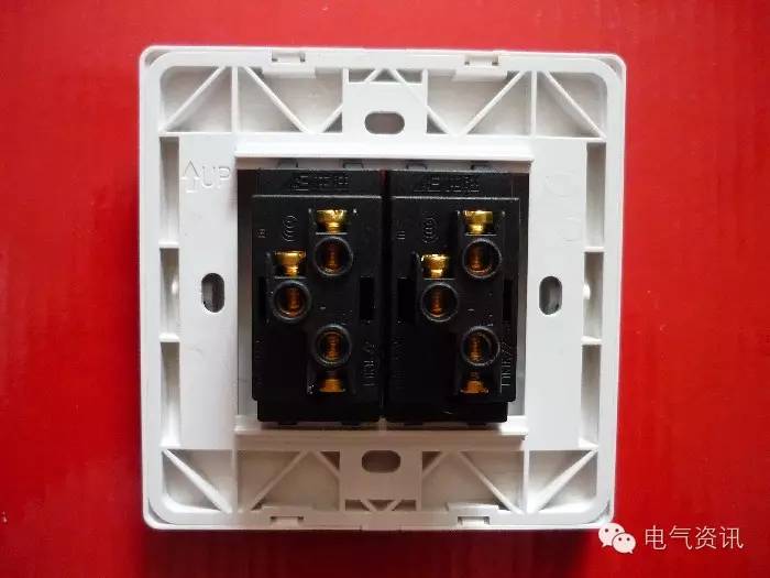 国内旅游保险哪家强？多维度评比揭秘最佳选择(国内旅游保险哪家好)