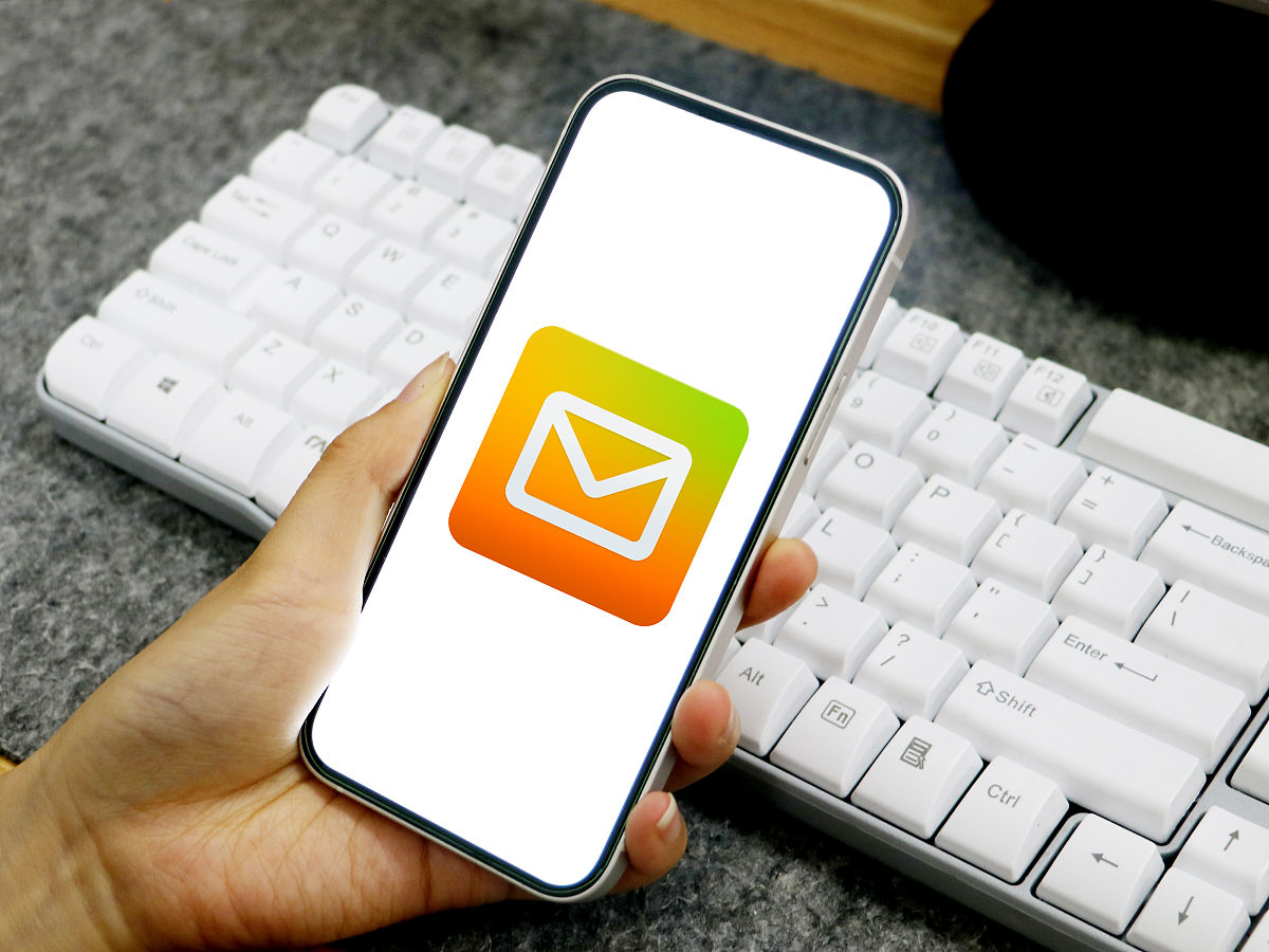 探索星座的历法之谜：阴历还是阳历？(星座是指的阴历还是阳历啊)